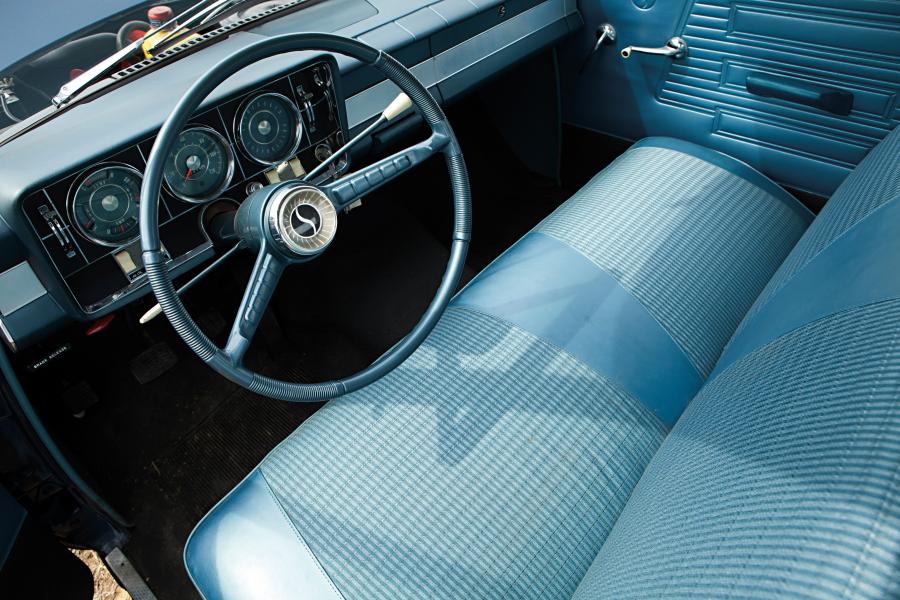  Studebaker Commander 4-Door Sedan 1964 года  (фото 17 из 20)